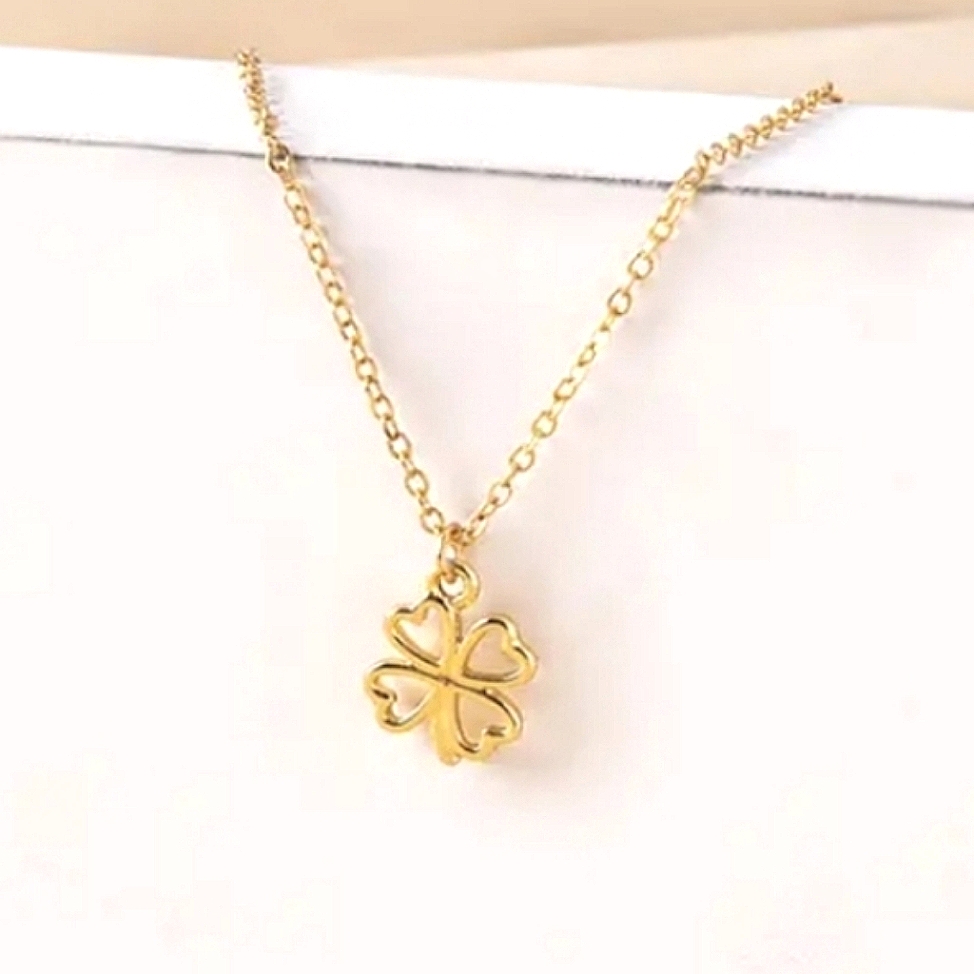 Gold Four Leaf Clover Necklace